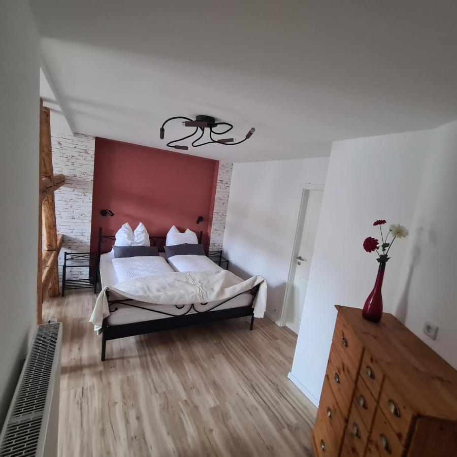 Gaestezimmer Treuen - Bed & Breakfast 外观 照片